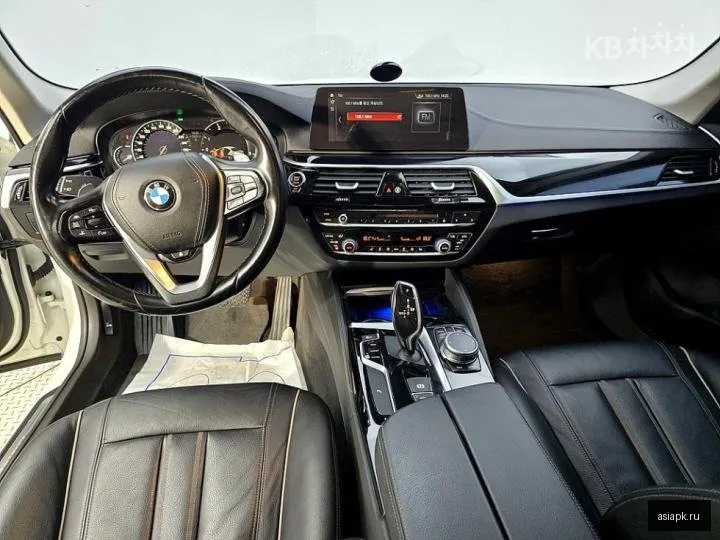 BMW 5-Series 5