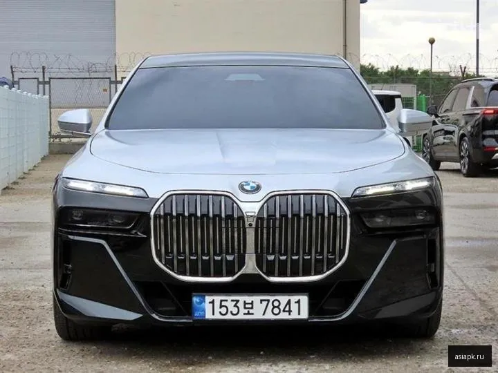 BMW 7-Series