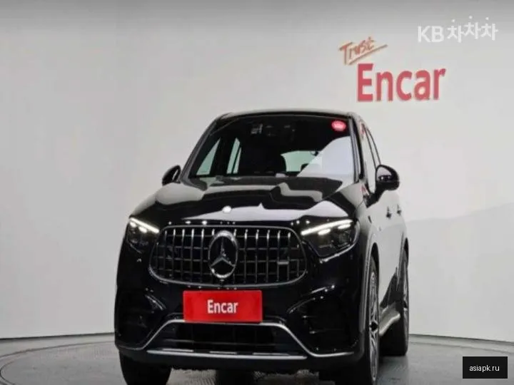 Mercedes-Benz GLC-Class 3