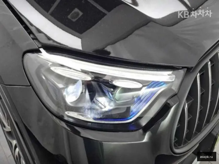 Mercedes-Benz GLC-Class 6