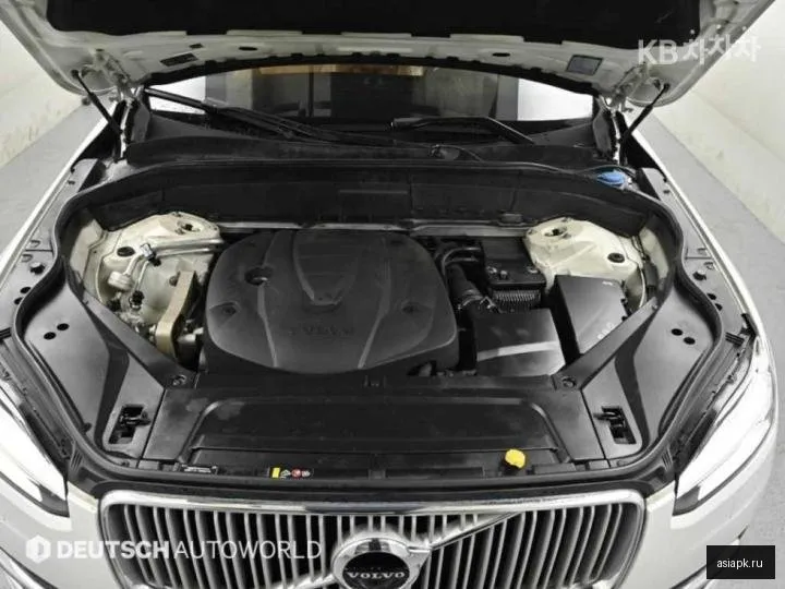 Volvo XC90 6
