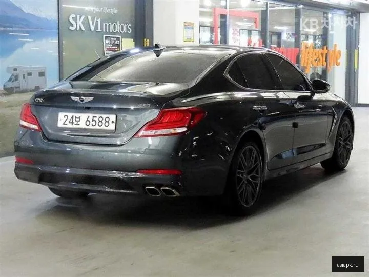 Genesis G70 4