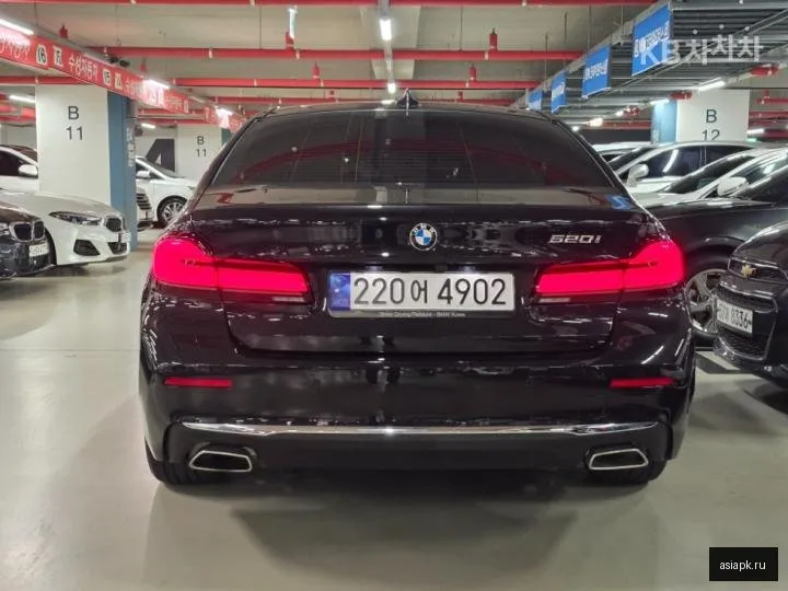 BMW 5-Series 5