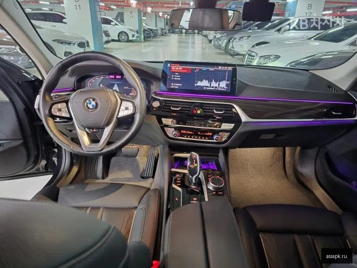 BMW 5-Series 6