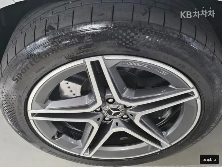 Mercedes-Benz GLS-Class 5