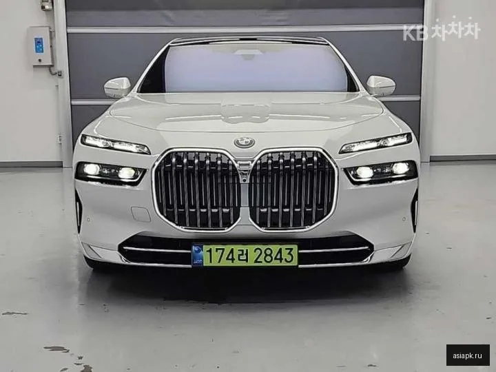 BMW 7-Series