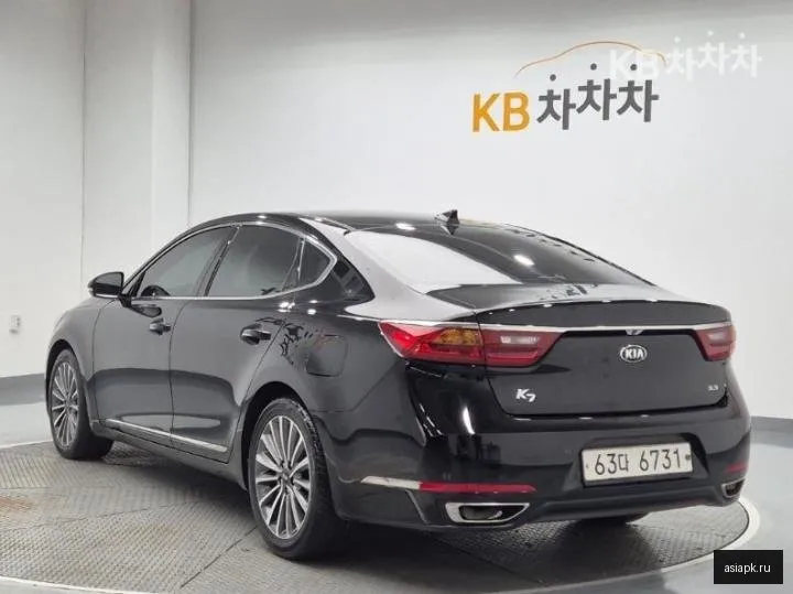 Kia K7 4