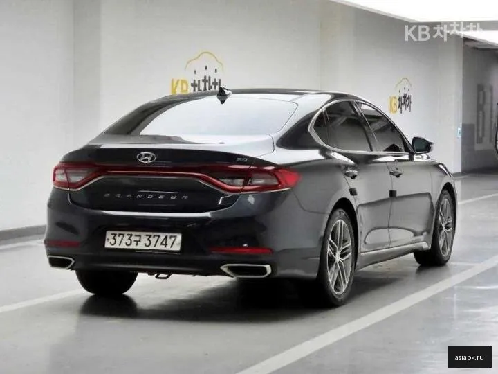Hyundai Grandeur 4