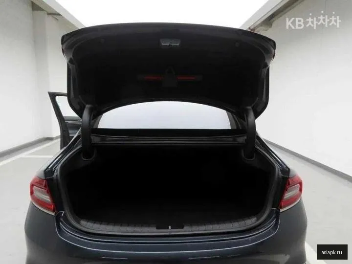 Hyundai Grandeur 5