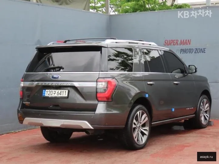 Ford Expedition 3