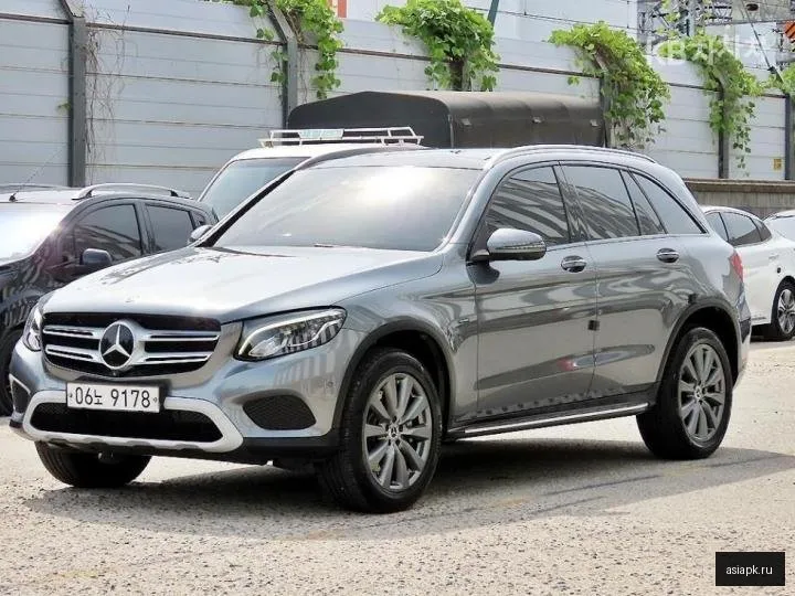 Mercedes-Benz GLC-Class 2