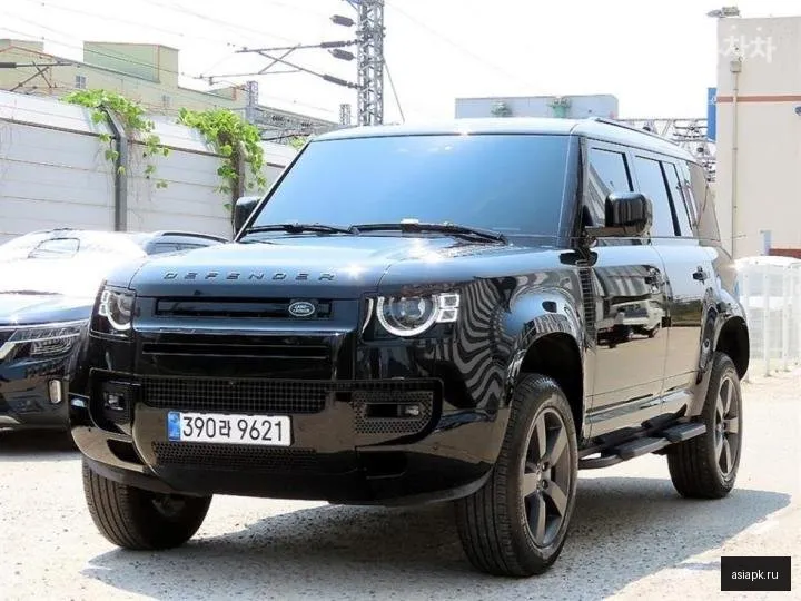 Land Rover Defender 2