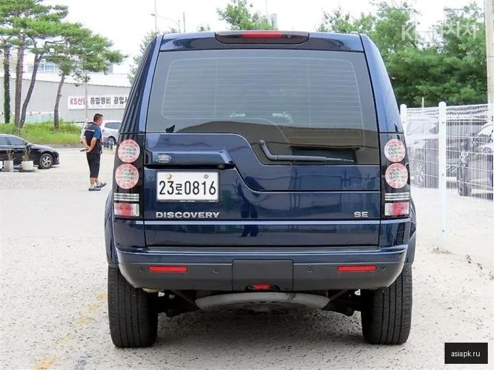 Land Rover Discovery 4