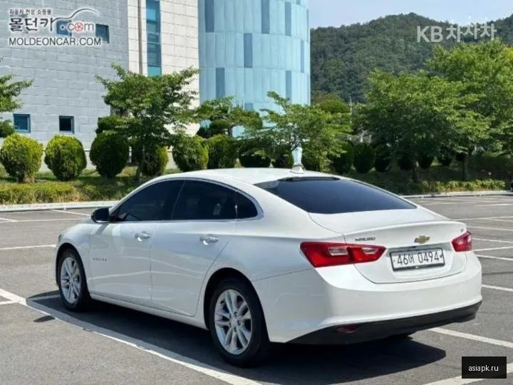 Chevrolet Malibu 4