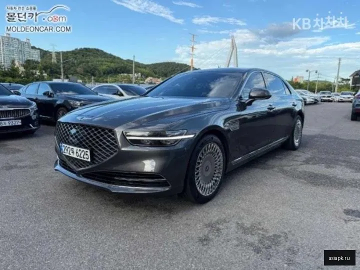 Genesis G90