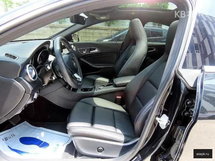 Mercedes-Benz CLA-Class AMG 5