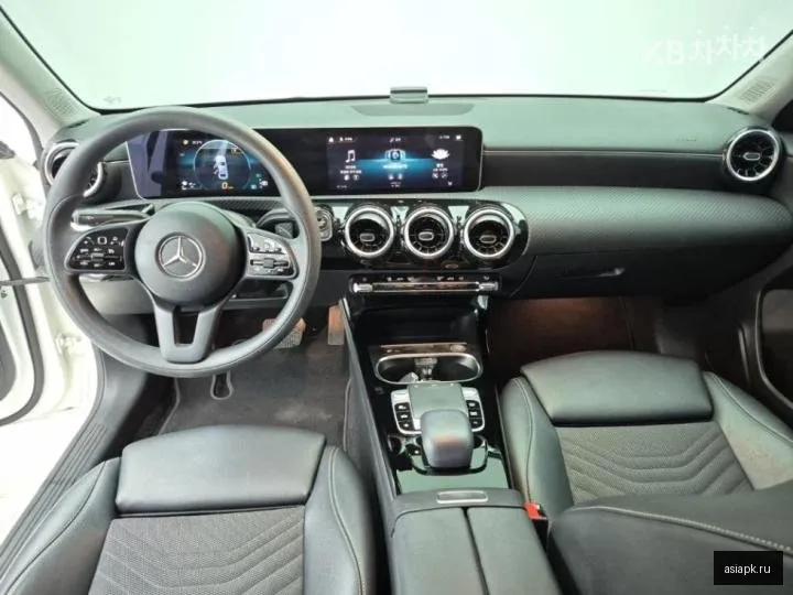 Mercedes-Benz A-Class 5