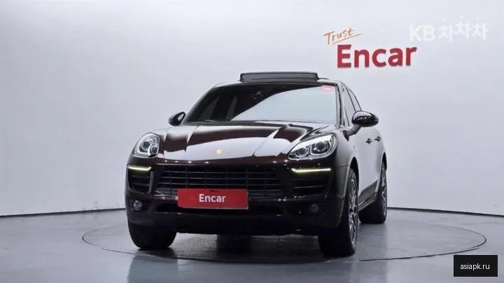 Porsche Macan 2