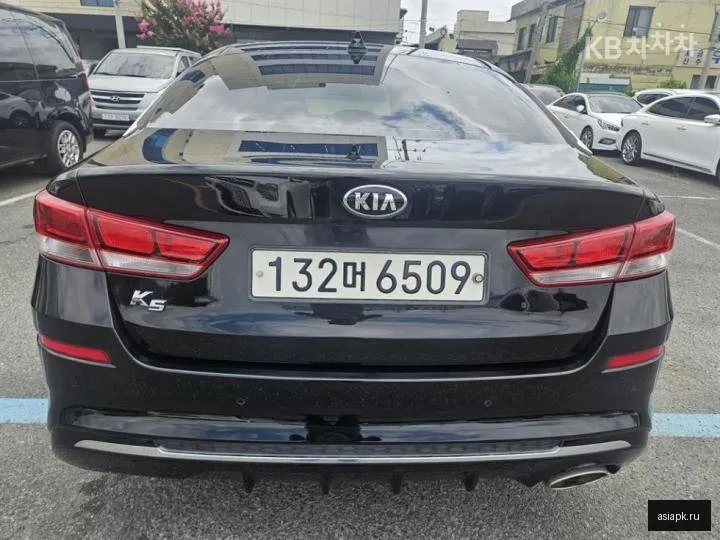 Kia K5 3