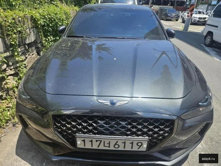 Genesis G70