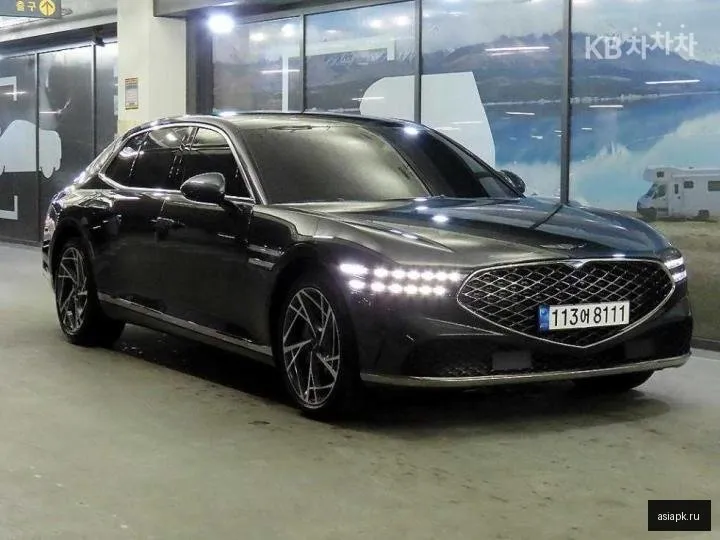 Genesis G90 2