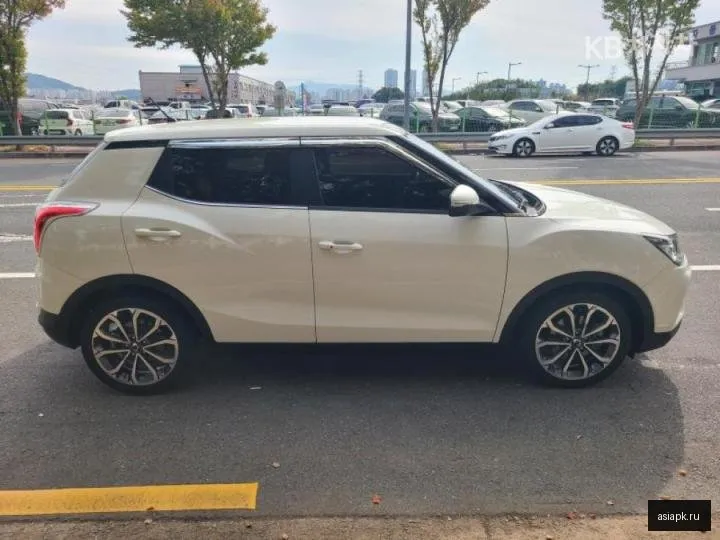 SsangYong Tivoli 4