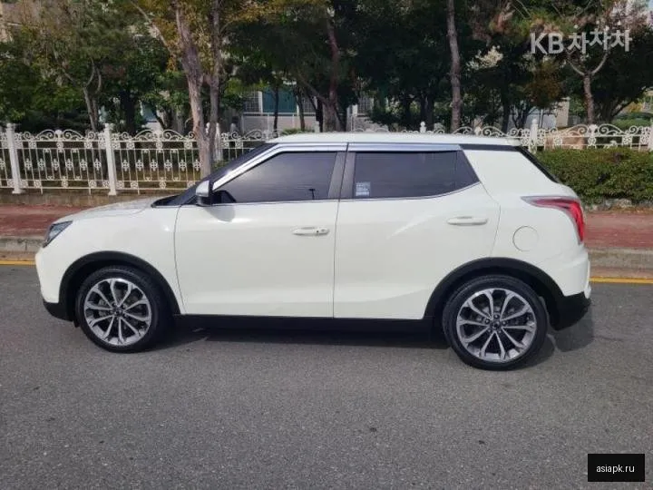 SsangYong Tivoli 5