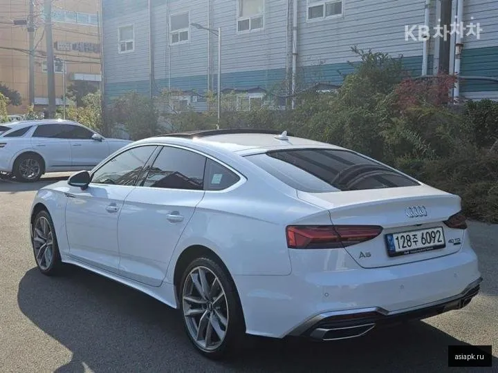 Audi A5 5