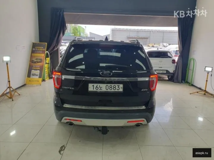Ford Explorer 3