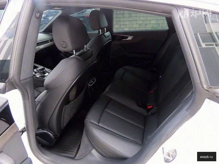 Audi A5 6
