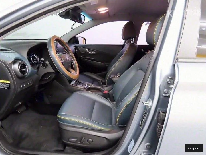 Hyundai Kona 5