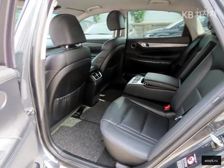 Hyundai Grandeur 6