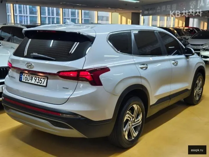 Hyundai Santa Fe 4