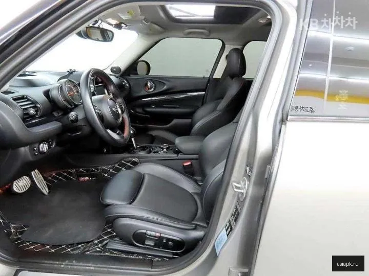 MINI Clubman 5