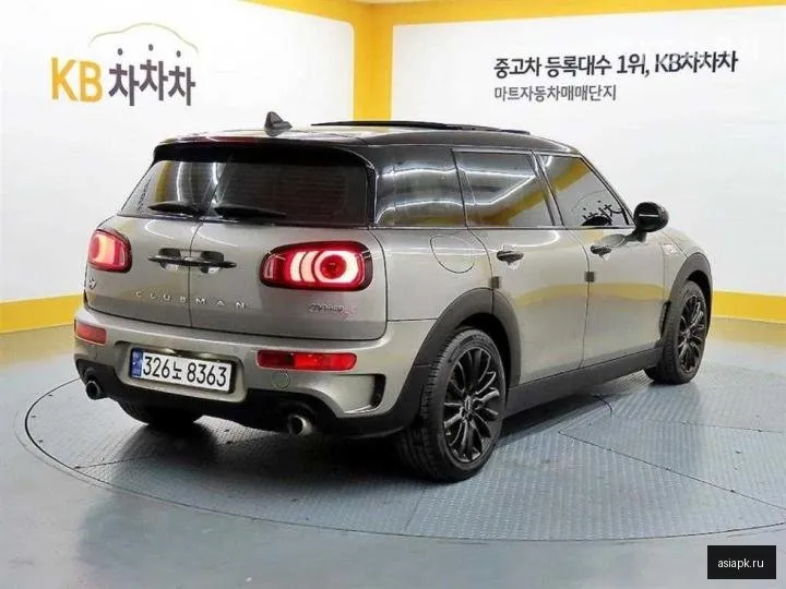 MINI Clubman 4