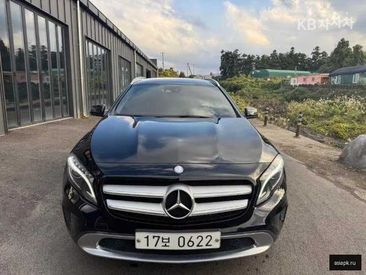 Mercedes-Benz GLA-Class