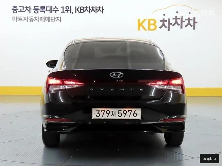 Hyundai Avante 3