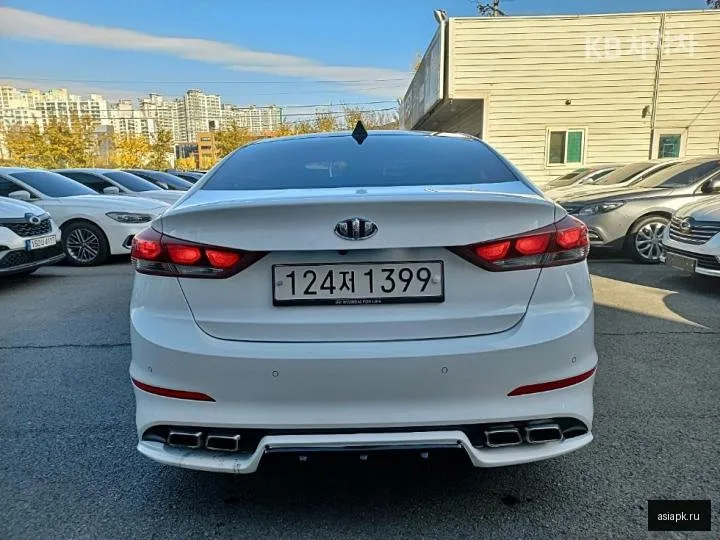 Hyundai Avante 6