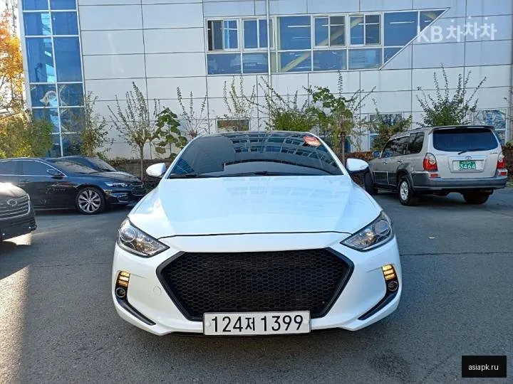 Hyundai Avante 3