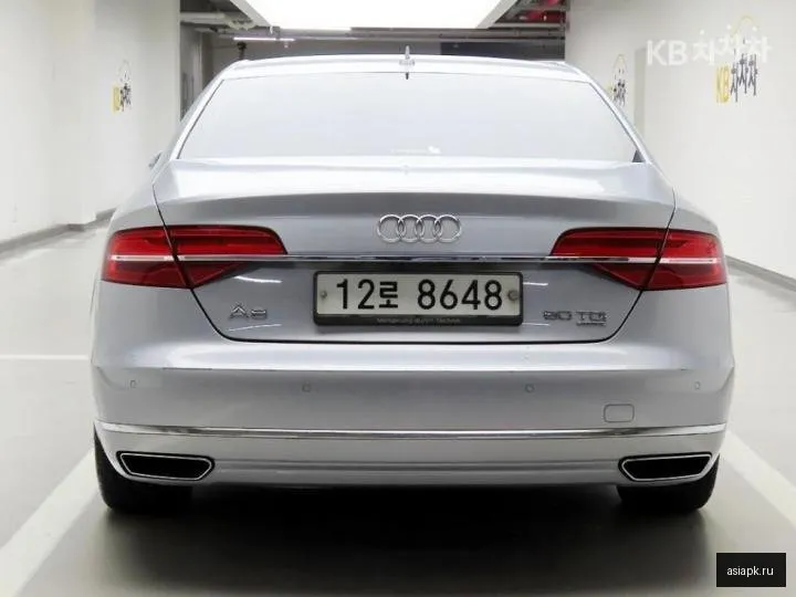 Audi A8 3
