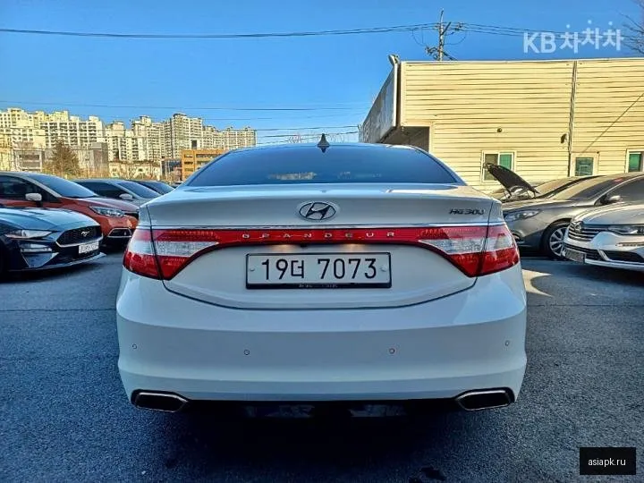 Hyundai Grandeur 6