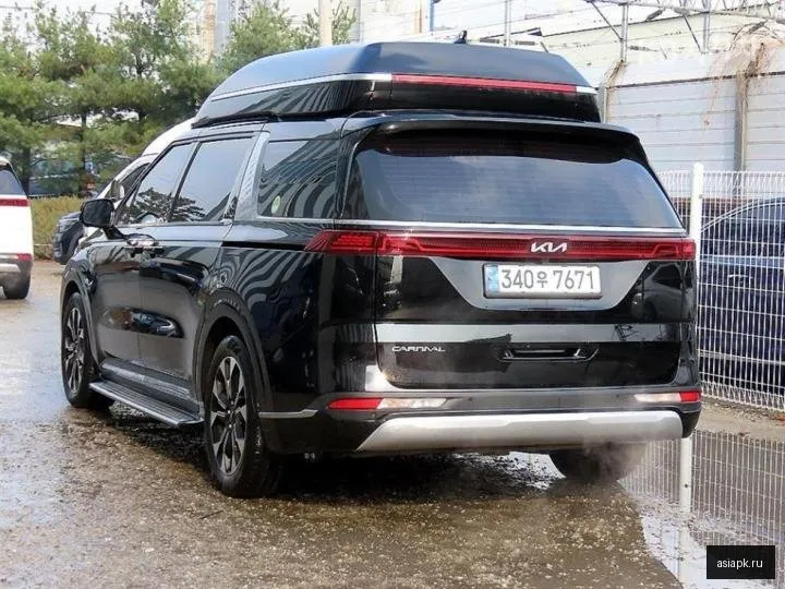 Kia Carnival 3