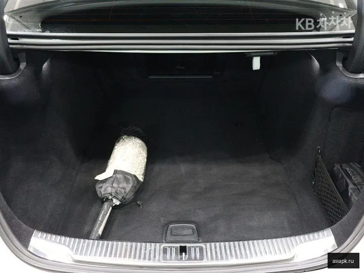 Mercedes-Benz S-Class 5