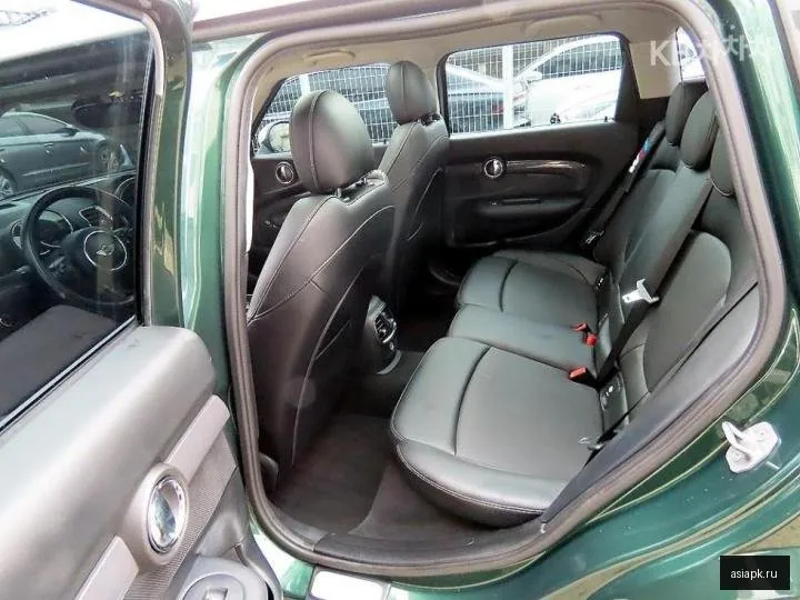 MINI Clubman 6