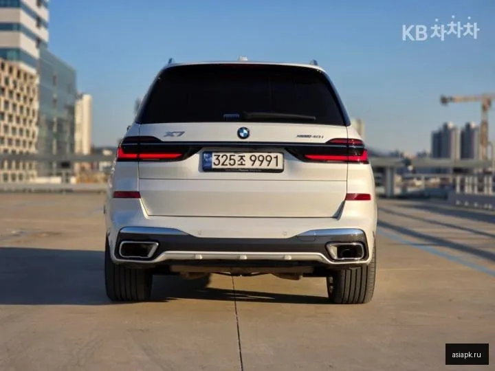 BMW X7 4