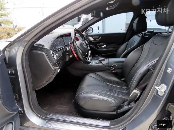 Mercedes-Benz S-Class 5