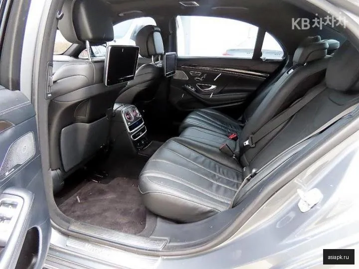 Mercedes-Benz S-Class 6