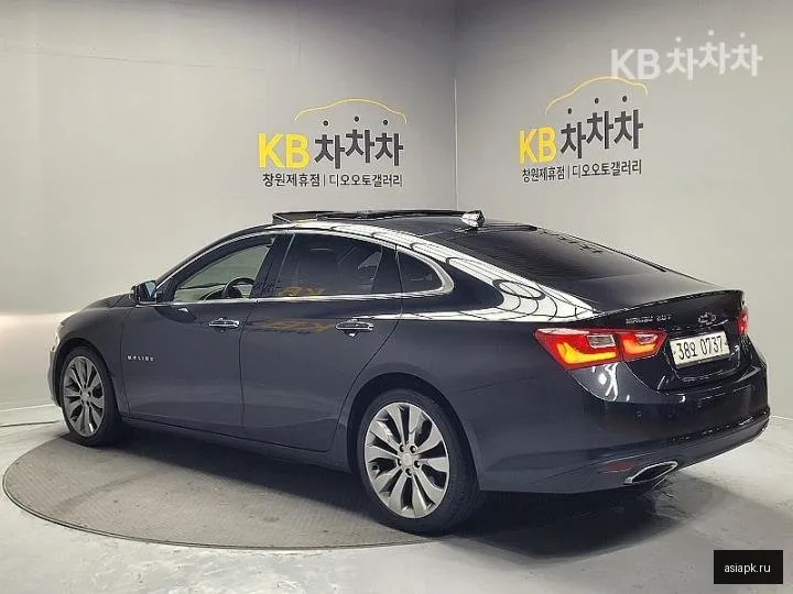 Chevrolet Malibu 4