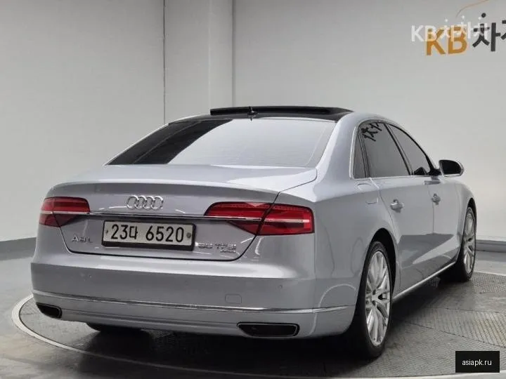 Audi A8 3