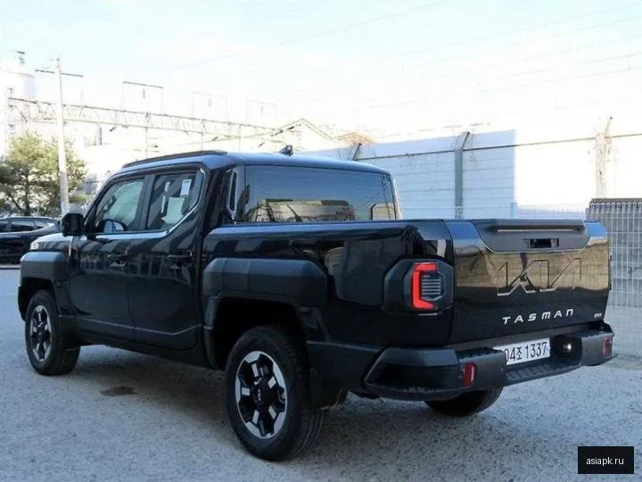 Kia Tasman 3
